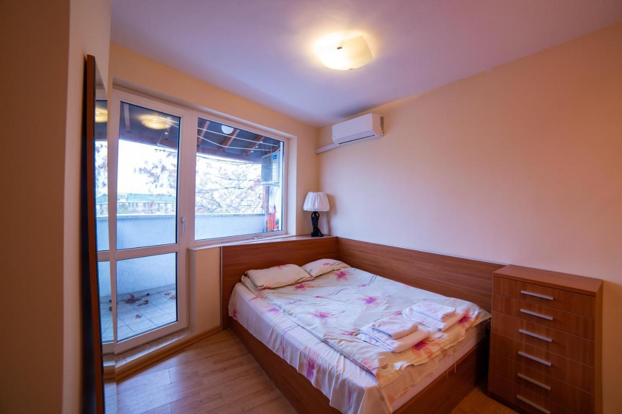 Maisonette Picadilly Warna Exterior foto